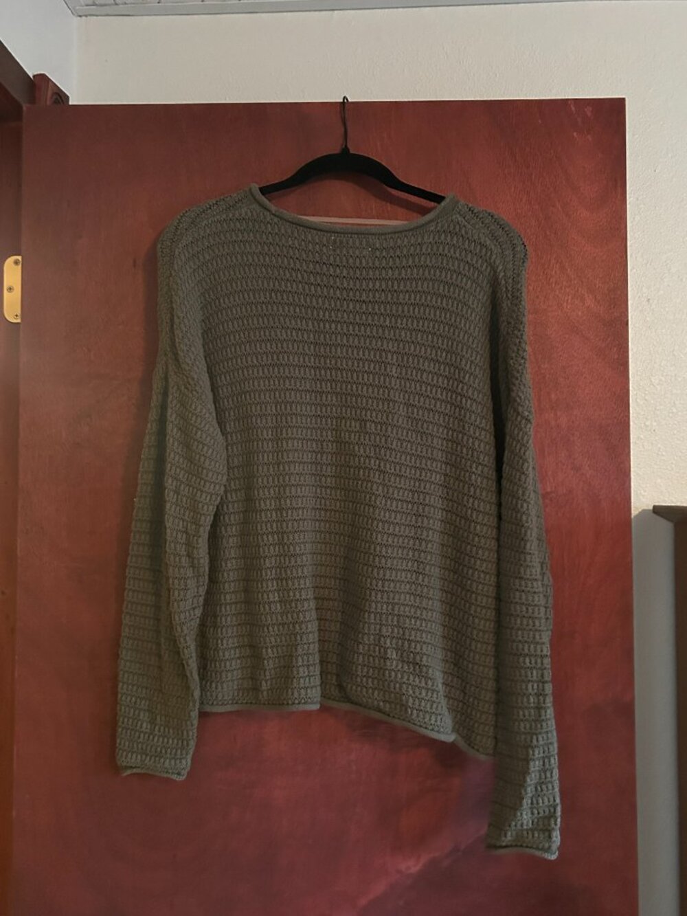 Universal Thread Sweater - Picture 3 of 3